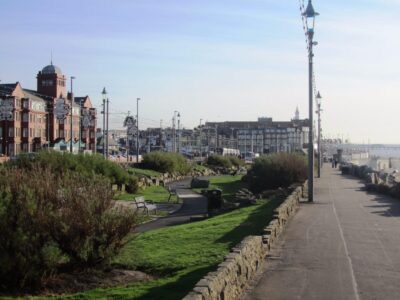 Blackpool North Shore from Bispham to North Pier - Live Blackpool