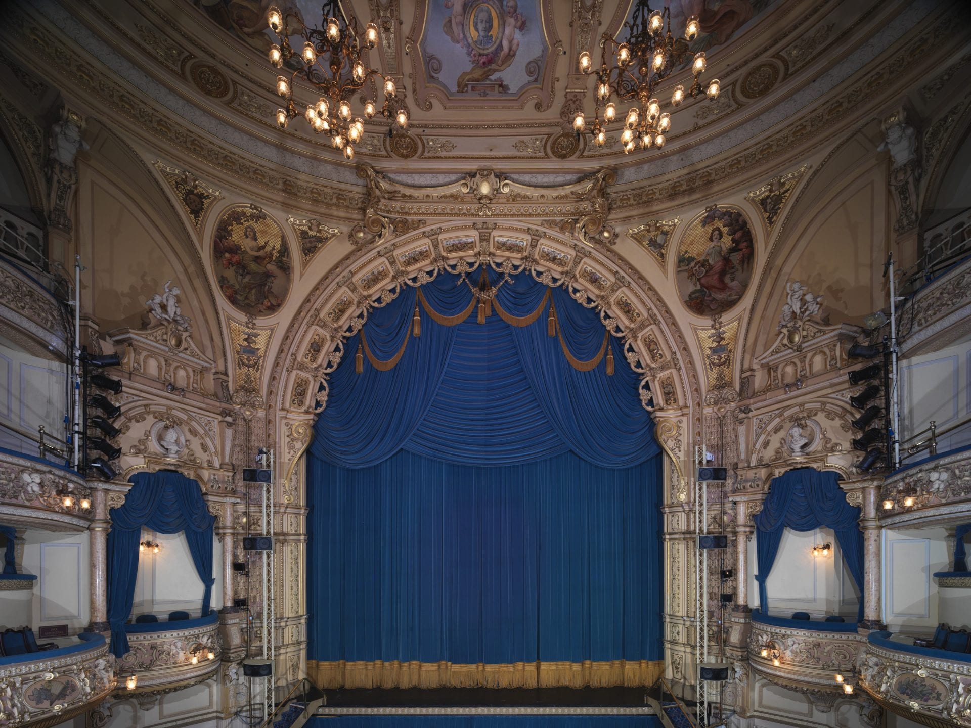 history-of-the-grand-theatre-blackpool-live-blackpool