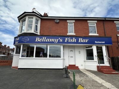 Two entrances - to restaurant and takeaway facilities at Time after time this one comes up in discussion so we thought we'd better take a look at Bellamy's Fish Bar aka Middle Chippy...